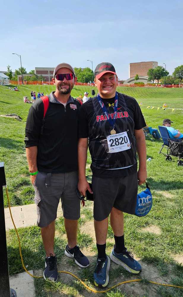  Coach Heath Hewitt & Zack Celebrate!